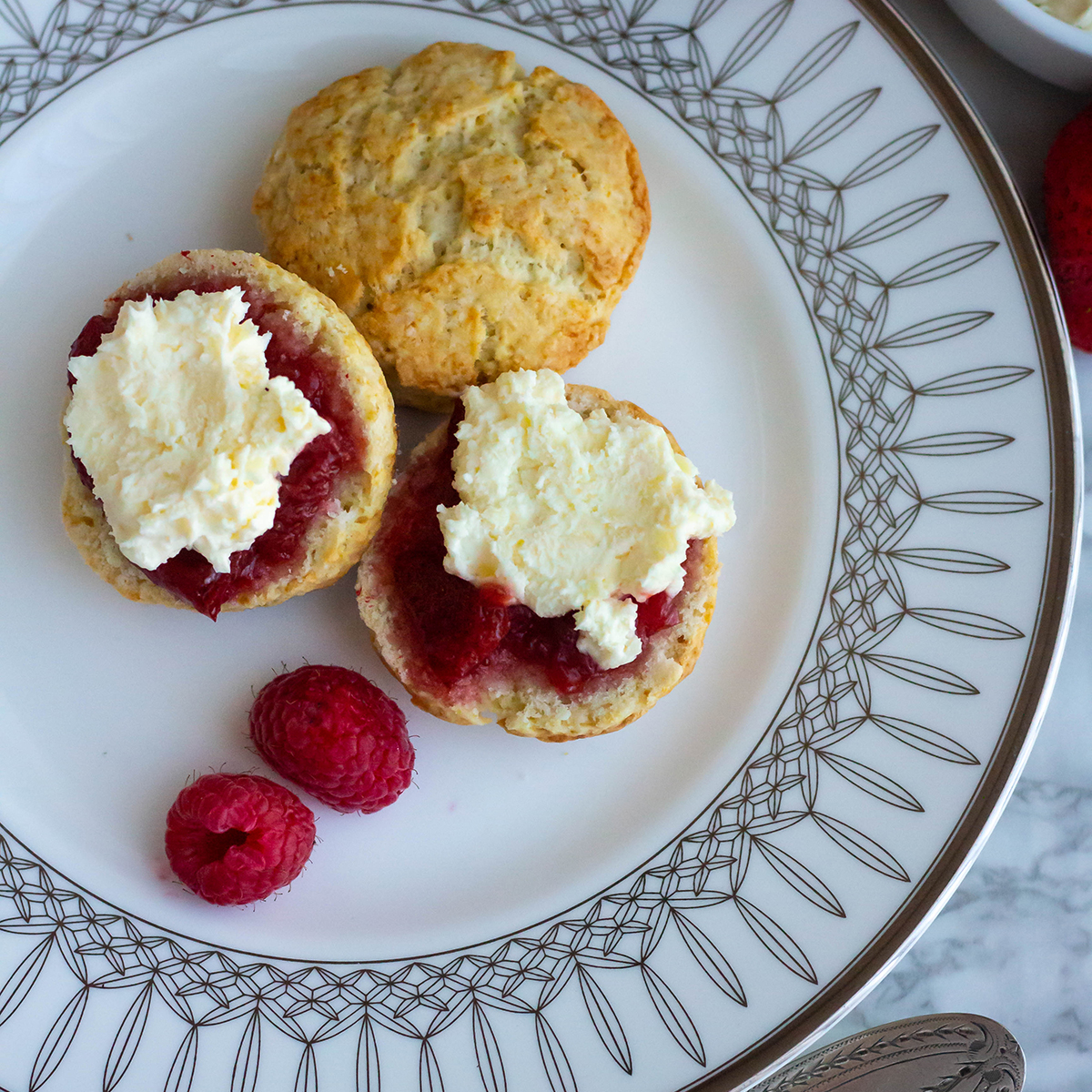 Downton Abbey: Scones with Clotted Cream